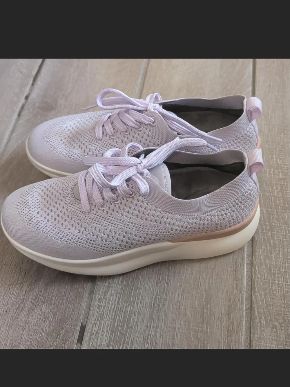 Moshn Light Lavender Knit Lace-Up Women's Sneakers Size 6.5